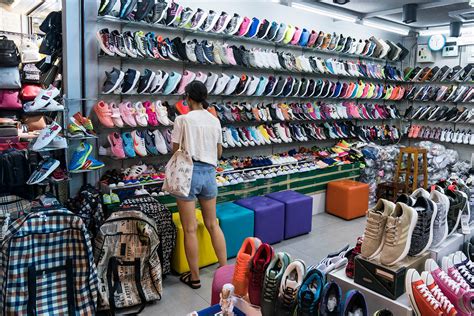 fake branded clothes bangkok - fake markets in thailand.